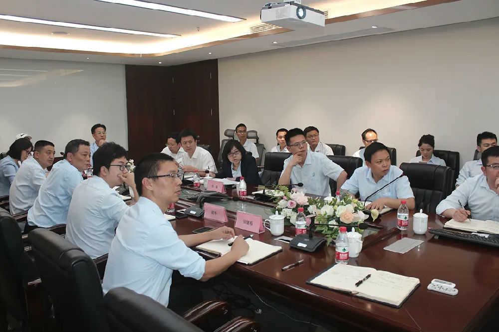東峰銻業(yè)營(yíng)銷會(huì)議2.jpg